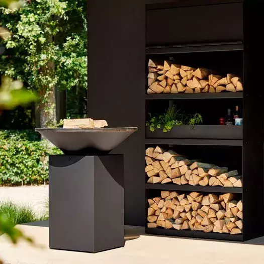 Barbecue de design a lenha com revestimento preto - OFYR Classic Black 85