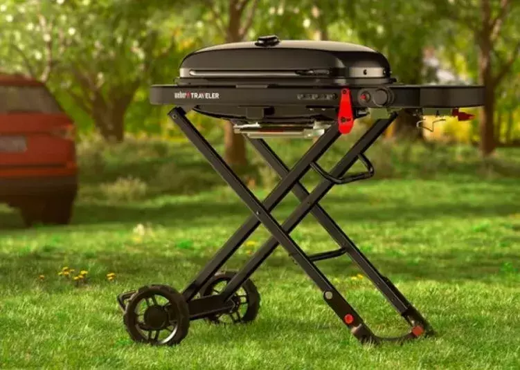 Barbacoa Weber Traveler Stealth Edition portátil a gás